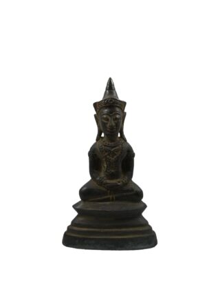 Phra Ngan Statue 帕婴