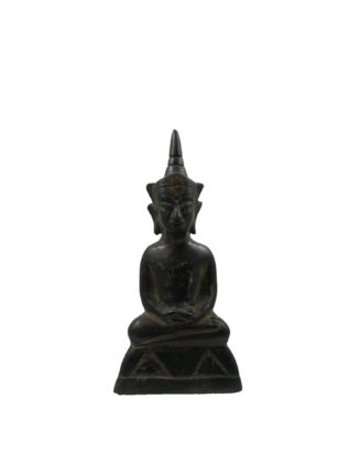 Phra Ngan Statue 帕婴