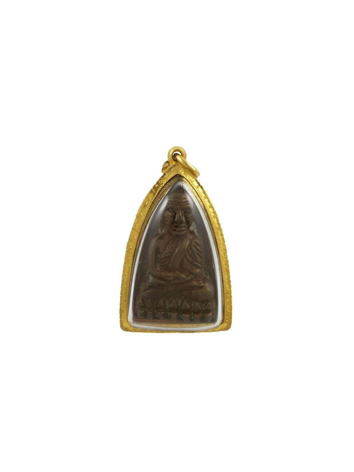 Luang Phor Thuad 龙婆托 amulets have great protective powers.