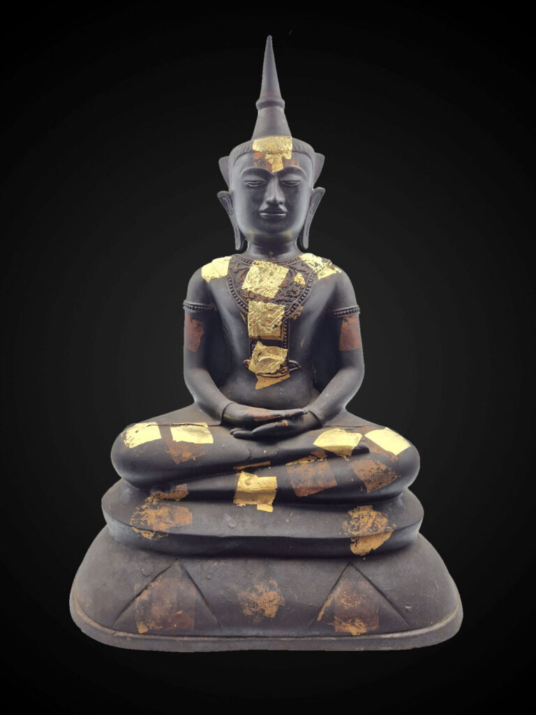 Phra Ngan Bronze Statue