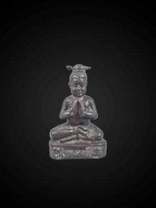 Kuman Thong Statue