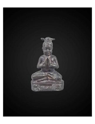 Kuman Thong Statue