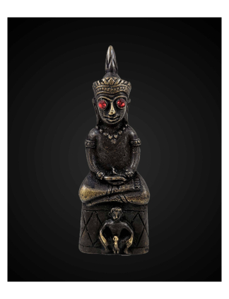 Phra Ngan Statue