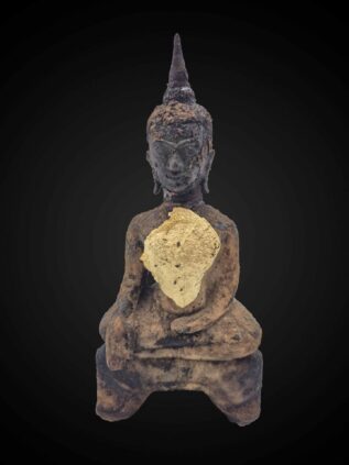 Thai Phra Ngan Statue – Rustic Ayutthaya-Inspired Devotional Figure with Gold Leaf 16 cm